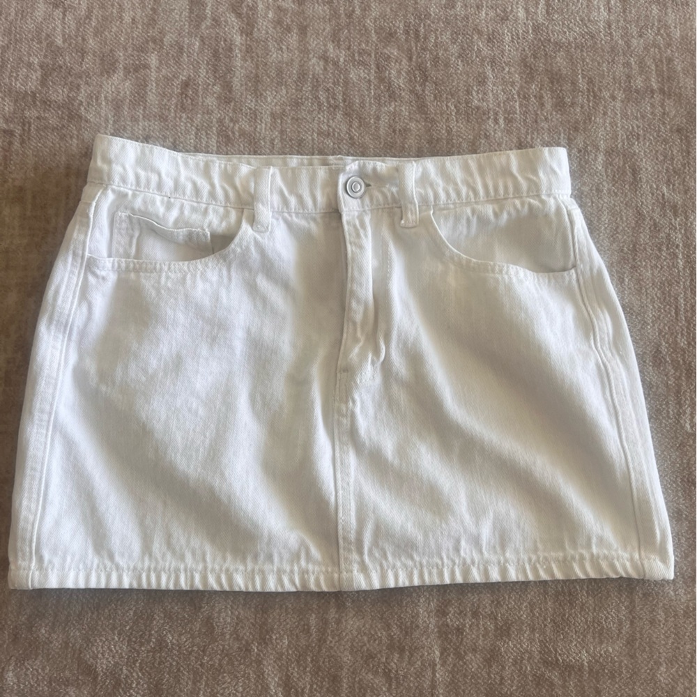 Forever 21 White Denim Jean Shorts